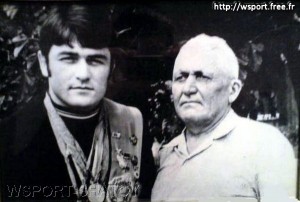 Бекхан Тунгаев с отцом Дуквахой